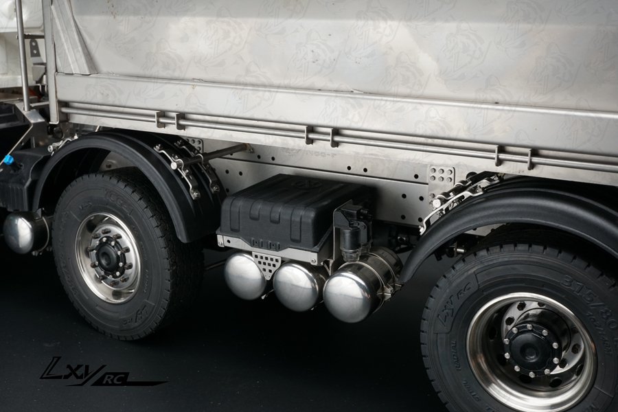 1:14 8×8 dump truck chassis