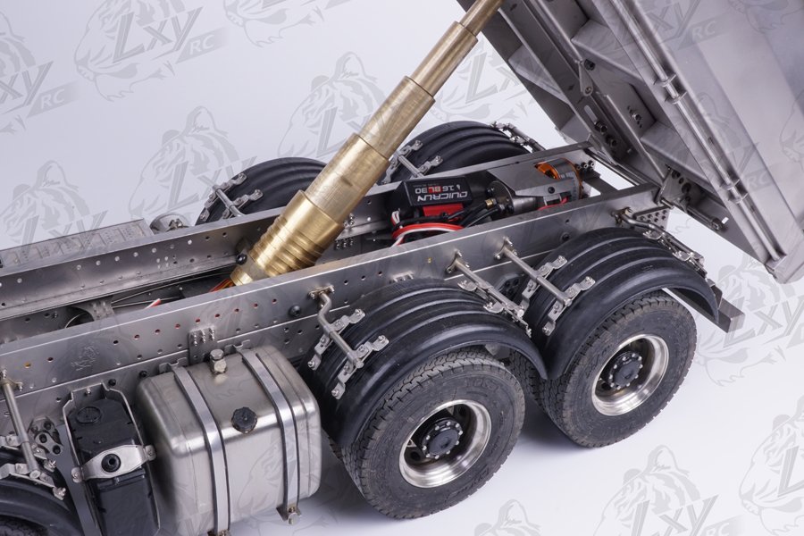 1:14 8×8 dump truck chassis