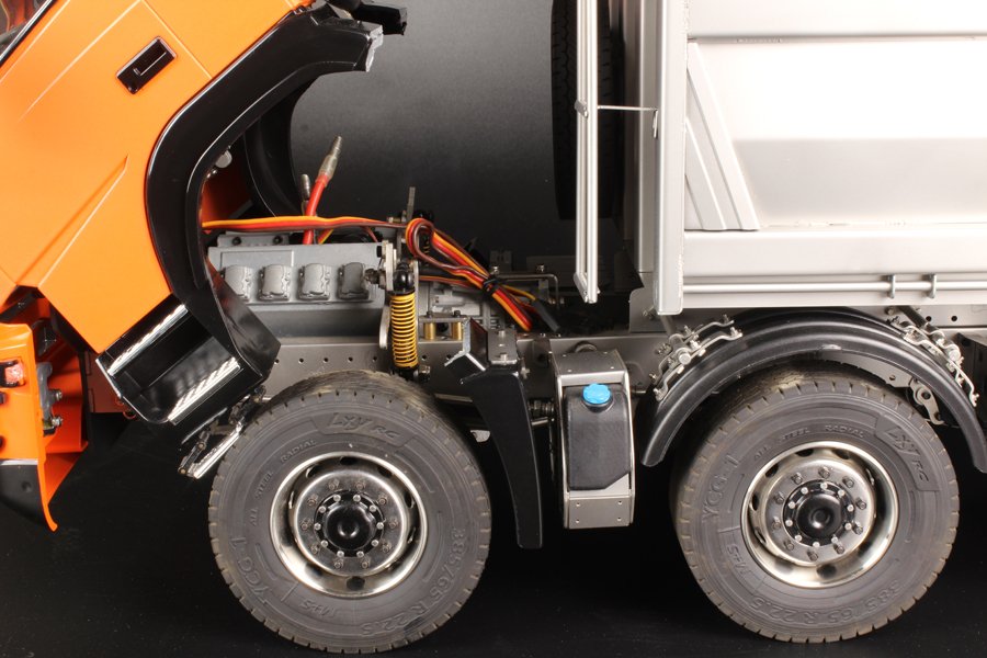 1:14 8×8 dump truck chassis