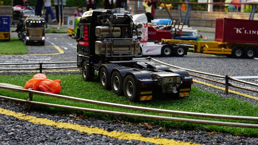 1:14 8×8 tractor chassis