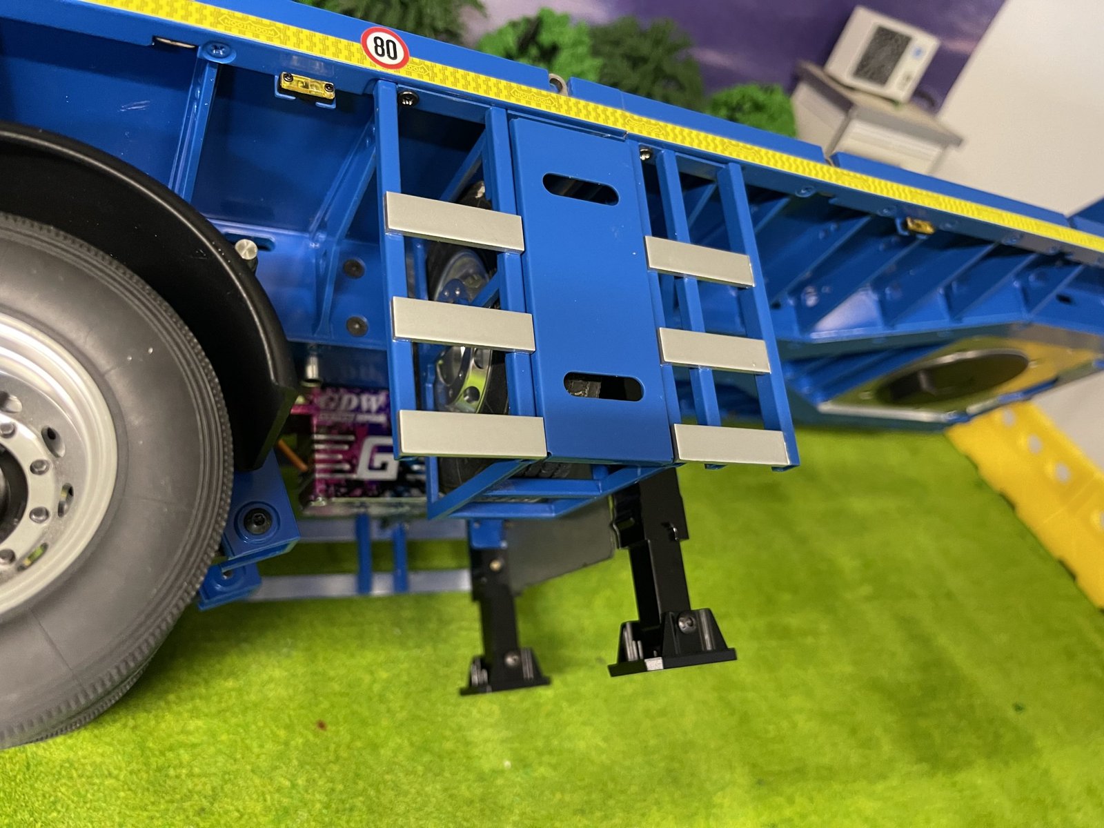 Nooxion Nooteboom OVB 6 Axle 1:14