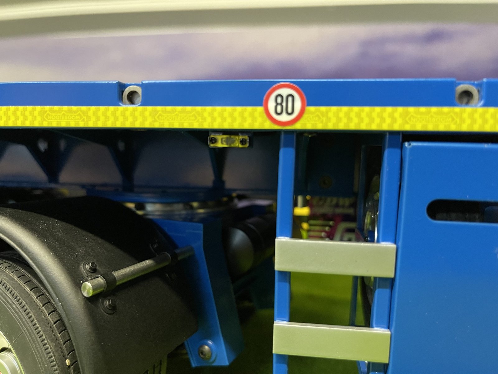 Nooxion Nooteboom OVB 6 Axle 1:14