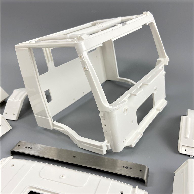 IVECO Tracker ABS Car Shell Body DIY Kit  for 1/14