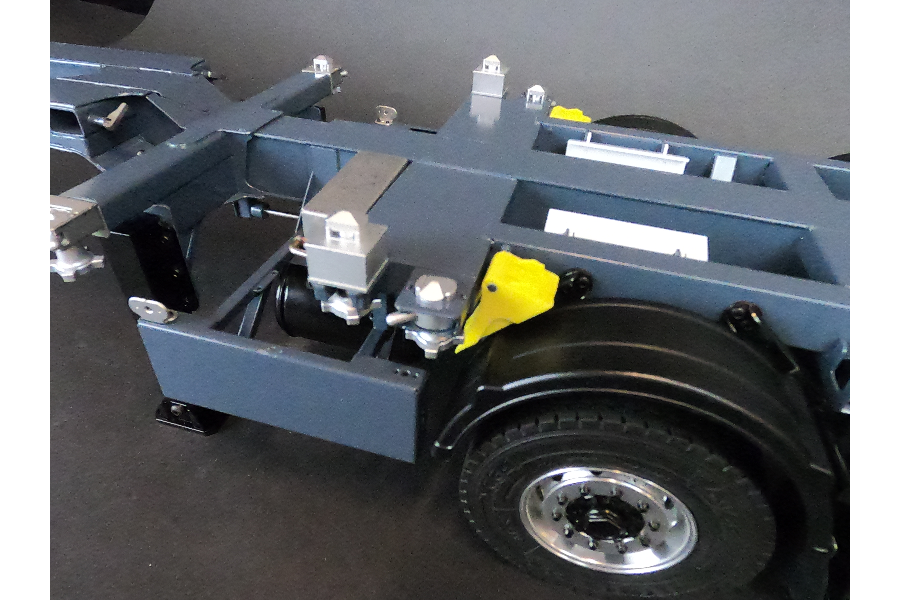 1/14 Broshuis MFCC container trailer